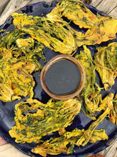 EDIBLE & MEDICINAL FLOWERS OF SPRING COURSE and EBOOK