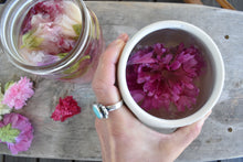 EDIBLE & MEDICINAL FLOWERS OF SUMMER