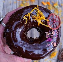 THE SPRING COURSE BUNDLE: Edible & Medicinal Flowers of Spring Course & The Dessert Course & 2 Recipe Ebooks!